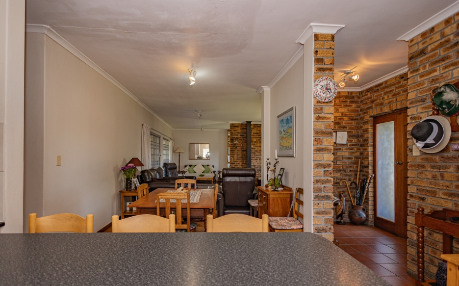 4 Bedroom Property for Sale in Amandelrug Western Cape